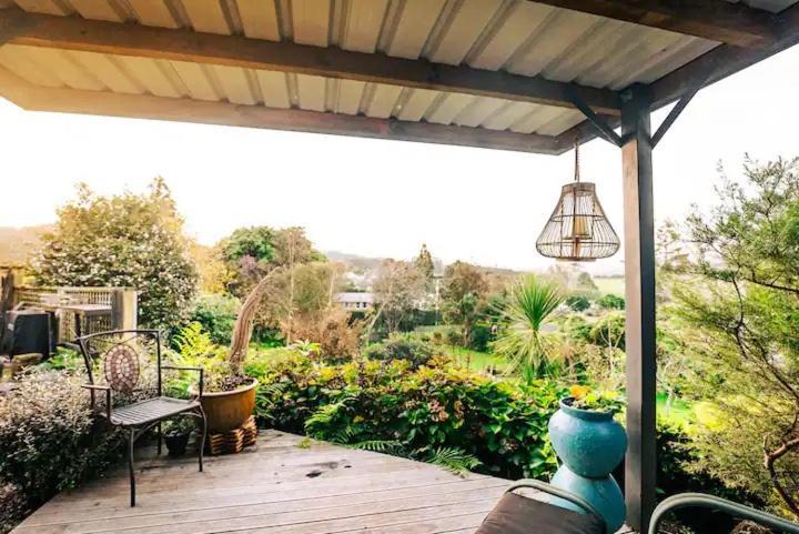 Starry Nights Cabin Fever Waikino ภายนอก รูปภาพ