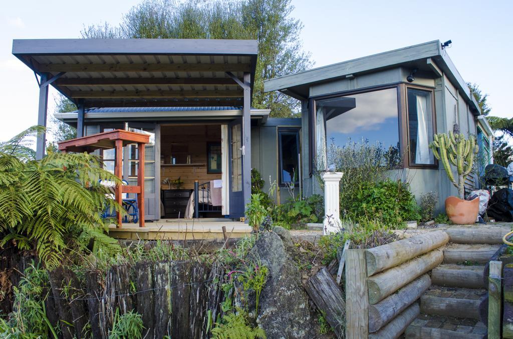 Starry Nights Cabin Fever Waikino ภายนอก รูปภาพ
